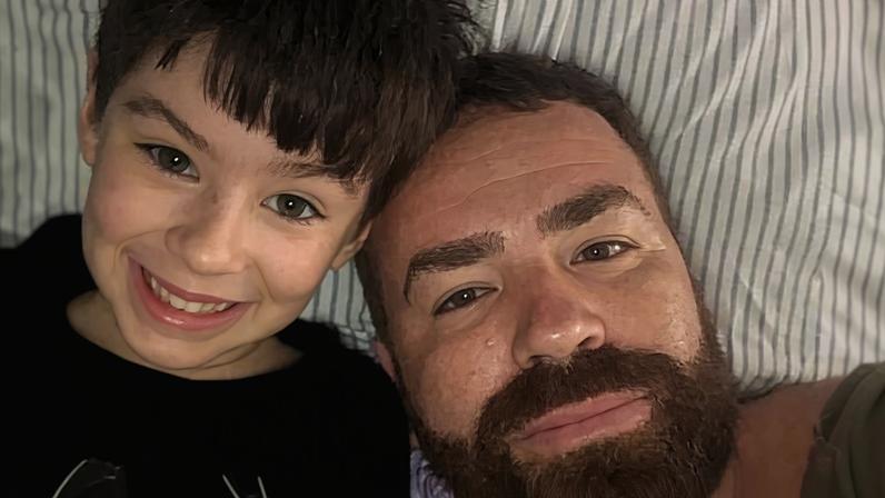 Leniel Borel e o filho Henry, morto aos 4 anos na Barra da Tijuca, no Rio de Janeiro