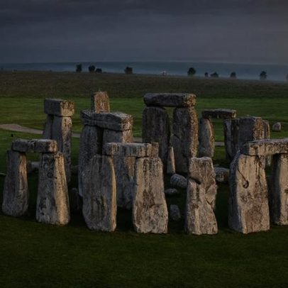Versão mais antiga e simples de Stonehenge é encontrada a poucos km do monumento