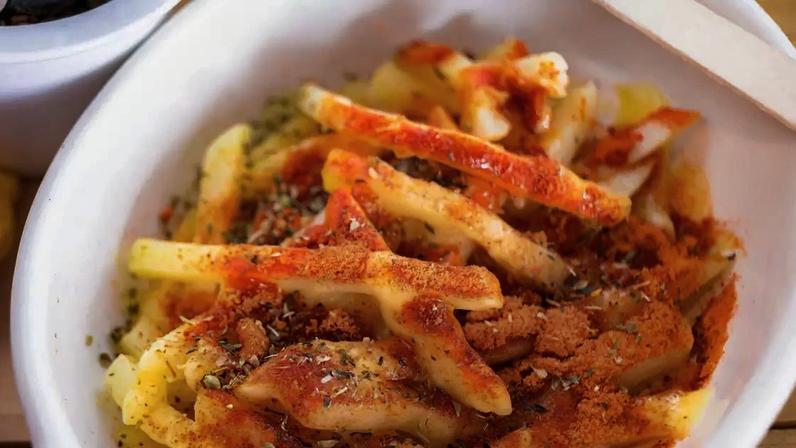 A combinação de alho dourado e páprica promete deixar a batata frita mais aromática e saborosa
