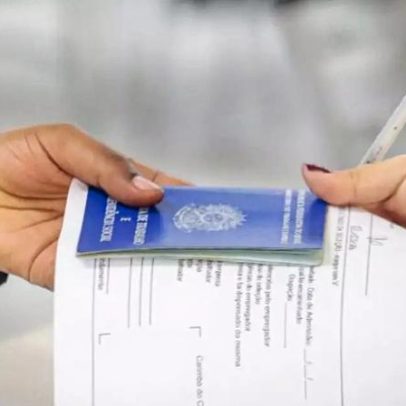 Sine de Porto Alegre oferece 686 vagas e mutirão para PCDs