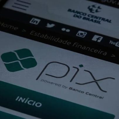 BC elimina limite diário do Pix por aproximação; saiba como usar