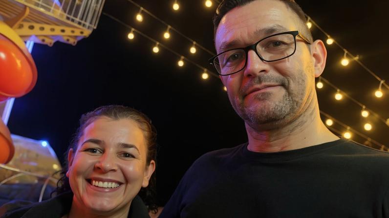 Casal morto a facadas enquanto dormia quando foi atacado por filho