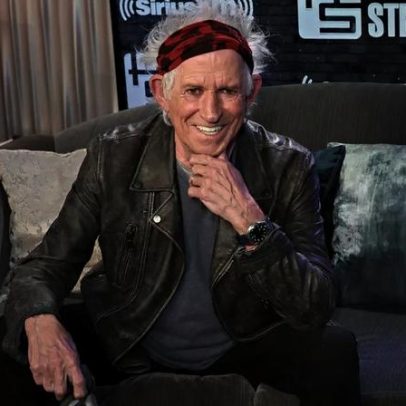 Keith Richards afirma que músicos que não tocam ao vivo são medrosos