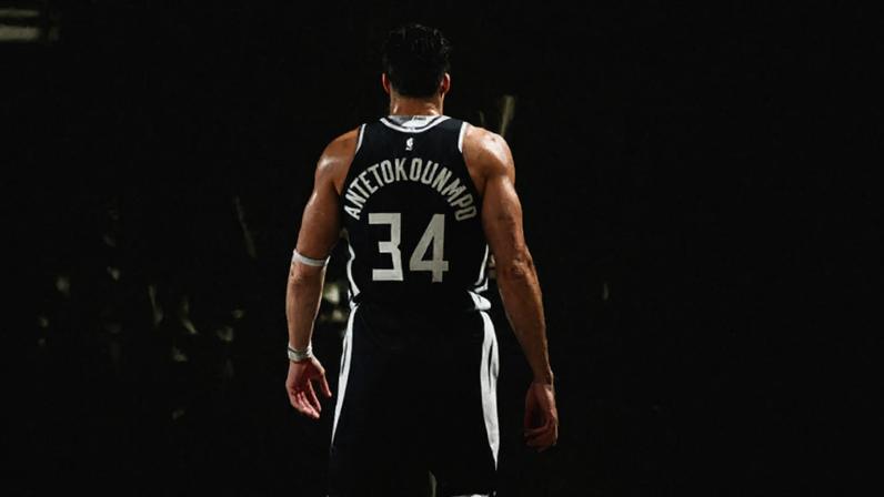 Antetokounmpo vai para o Miami Heat em mega-troca na NBA.