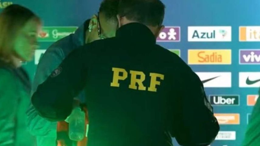 Neymar atendeu ao pedido de um policial rodoviário federal