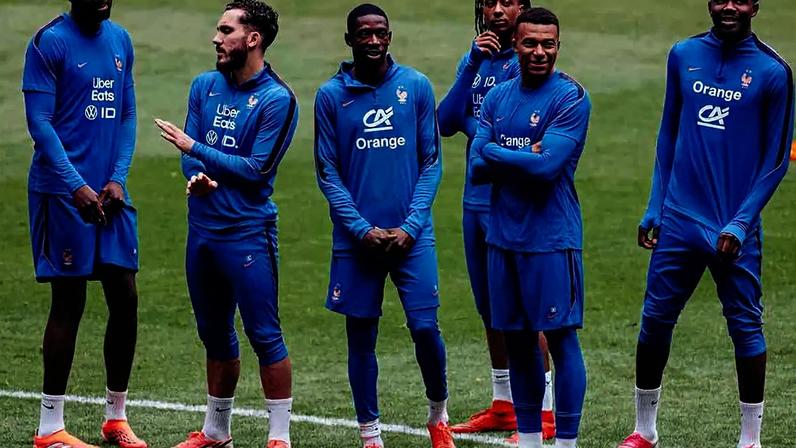 Com pinta de favorita, França busca a conquista de sua terceira Copa do Mundo a partir desta terça-feira (16) –