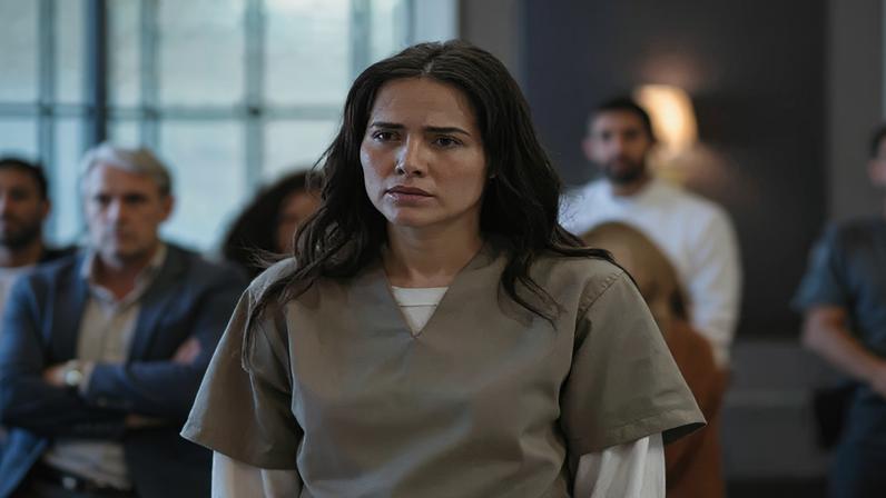 Condenada por um crime que não cometeu, Adriana enfrentará adversidades atrás das grades