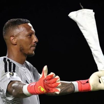 Goleiro que parou tudo na Copa revela lembrança especial e motivo