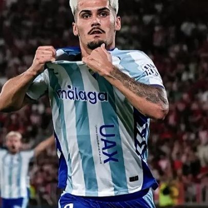 Málaga vence Almería fora e garante vaga na LaLiga