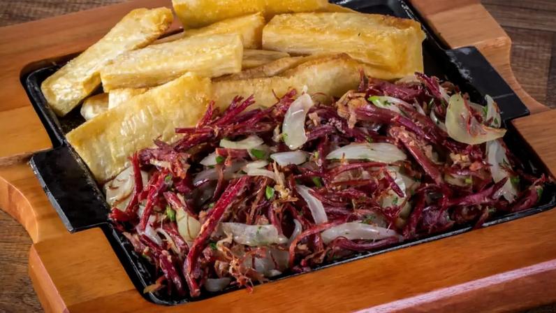Sete receitas com carne-seca para preparar neste sábado