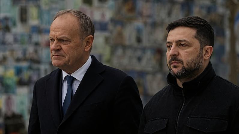 Tusk pede respeito mútuo com a Ucrânia durante atrito entre países