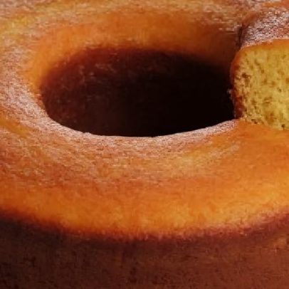 Receita de bolo de fubá fácil valoriza tradição e sabor para o café
