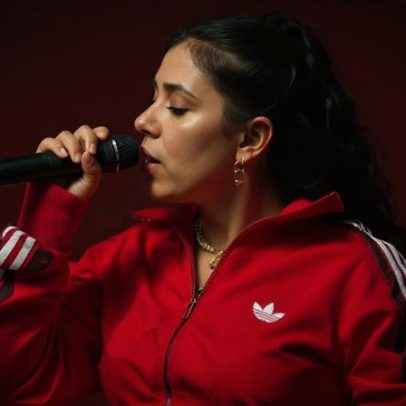 Alessia Cara canta na Copa do Mundo após recusa no Tiny Desk