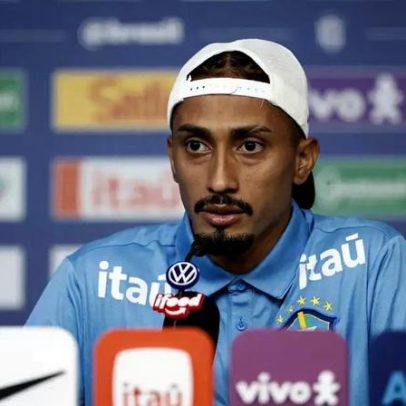 Às vésperas da Copa, Raphinha admite distância com torcedores brasileiros