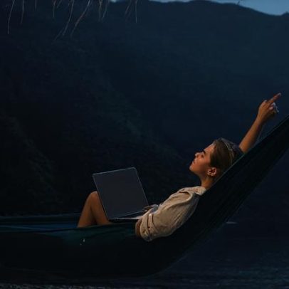 Economista previa 15h de trabalho por semana; previsão não se confirmou