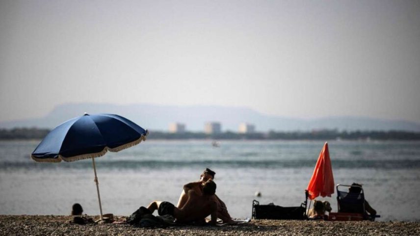 Ministro francês recomendou proibição de bebidas alcóolicas em espaços públicos devido a calor