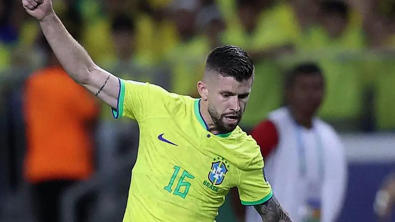 Caio Henrique jogando pelo Brasil nas Eliminatórias 2026 –