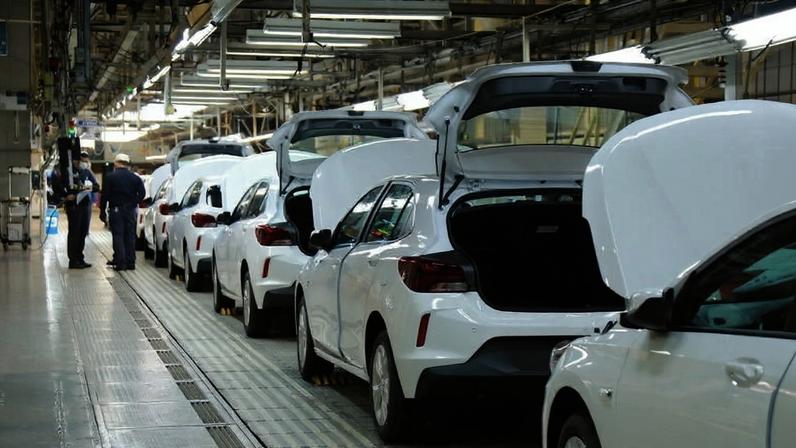 Linha de produção do Chevrolet Onix, em Gravataí (RS), deve receber mais recursos