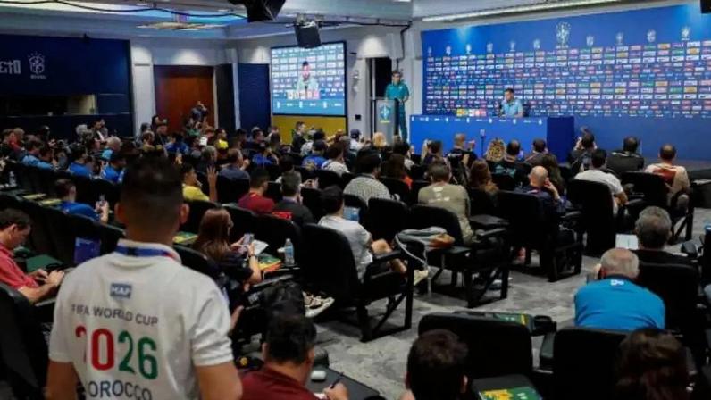 Imprensa estrangeira marca presença na rotina da Seleção –