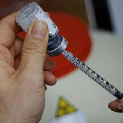 Procedimentos estéticos viram aposta para se destacar no trabalho no Reino Unido