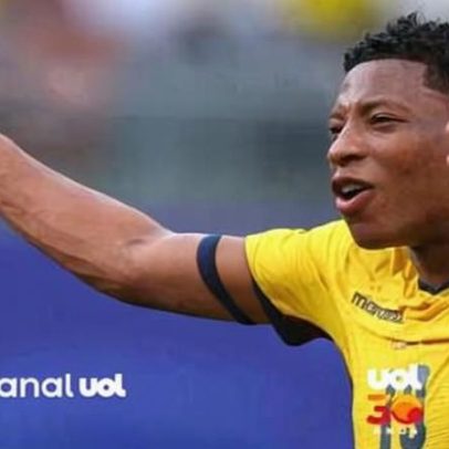 Torcedor do Equador celebra gol decisivo com atraso