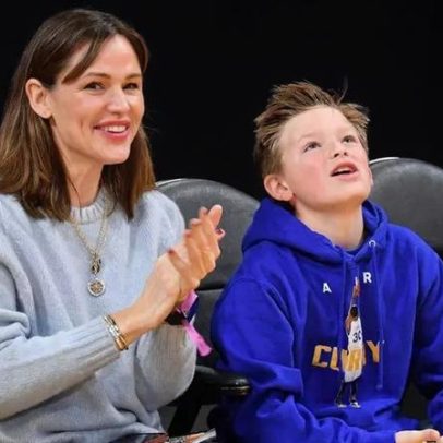 Jennifer Garner incentiva o futuro dos filhos: amem as pessoas