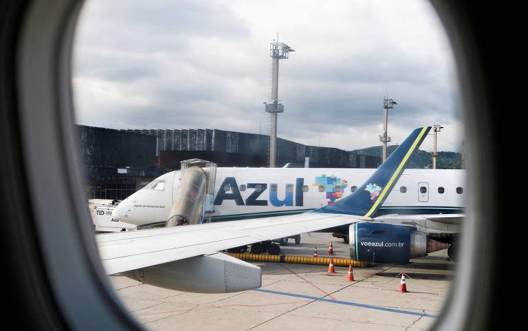 Em processo de reestruturação financeira, a Azul defende sua parceria com a American Airlines para ganhar mercado