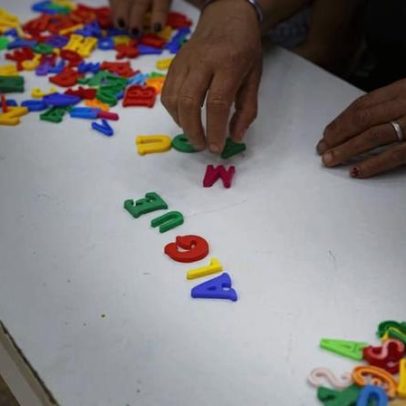 Taxa de analfabetismo cai, notícia é recebida como boa