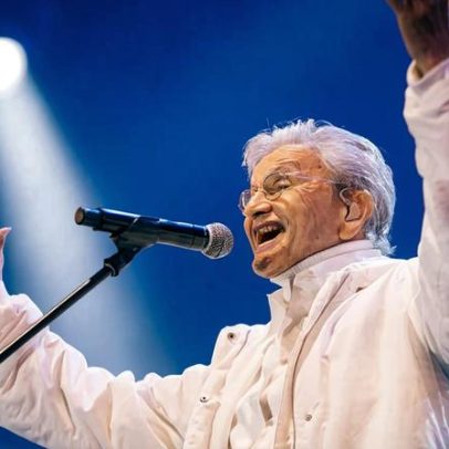 Caetano Veloso afirma que Brasil pode não se recuperar diante do autoritarismo