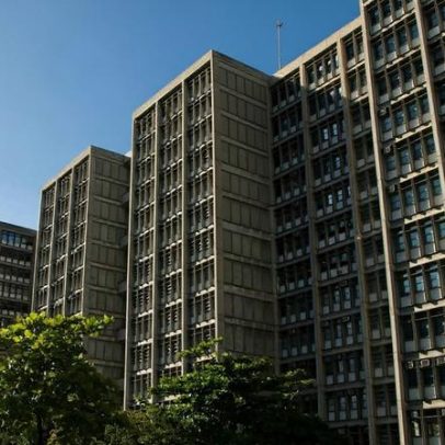 Uerj aplica 1º exame de qualificação do vestibular 2027 neste domingo