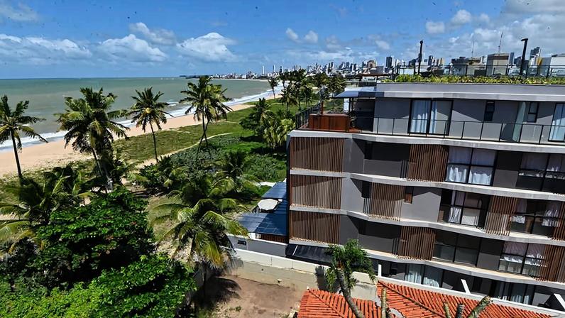 Praia de Cabo Branco, na Paraíba; governo busca investidor para complexo turístico na região