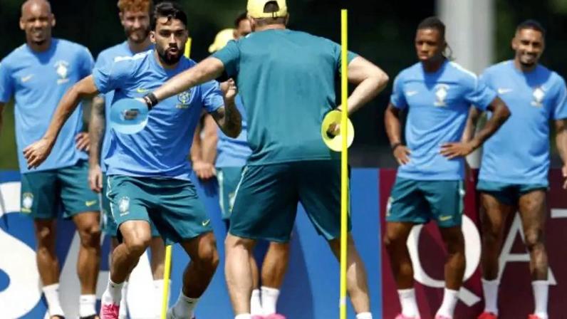 Brasil se prepara para a estreia na Copa diante do Marrocos –