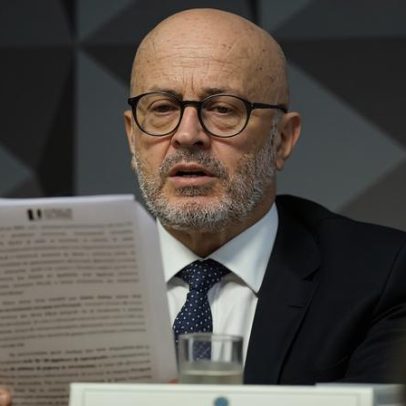Corrupção, segurança e eleições são temas centrais em análise