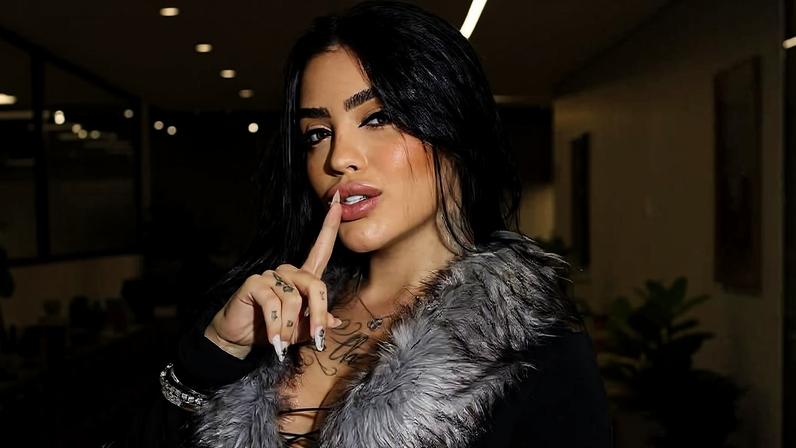 A influenciadora e cantora MC Mirella: 'Estou sempre em destaque'