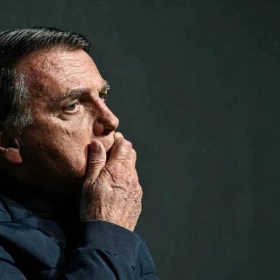Bolsonaro pede que Moraes descarte falta grave e mantenha prisão domiciliar