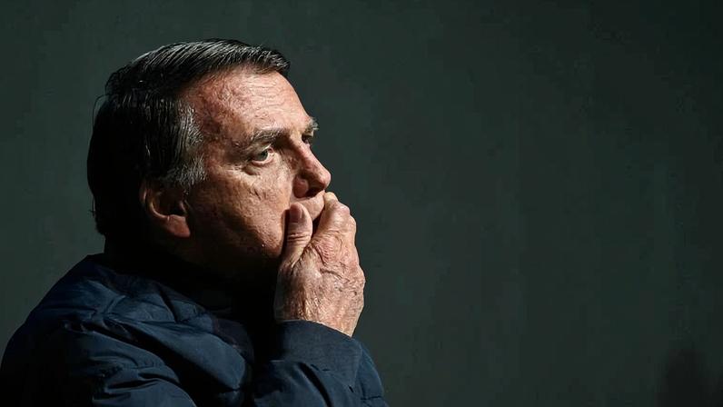 Ex-presidente Jair Bolsonaro durante evento em Balneário Camboriú (SC), em 2024
