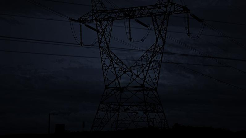 Linha de transmissão de energia elétrica em Candiota (RS)
