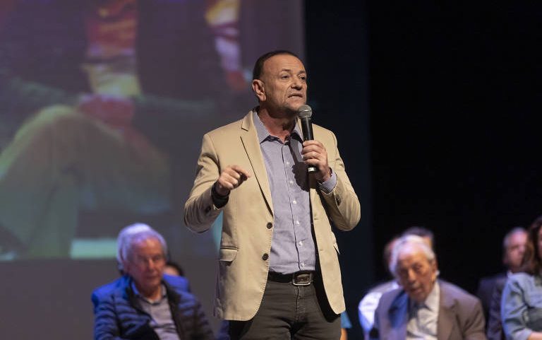 Edinho Silva, presidente nacional do PT, durante ato "Direitos Já: Ato em Defesa da Democracia e da Soberania Nacional", realizado no Tuca, em São Paulo.