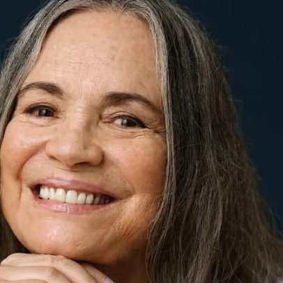 Regina Duarte vence ação sobre foto com Leila Diniz durante protesto