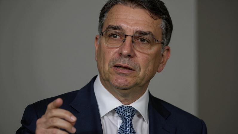O presidente Lula (PT) e o senador Flávio Bolsonaro (PL), pré-candidatos à Presidência da República
