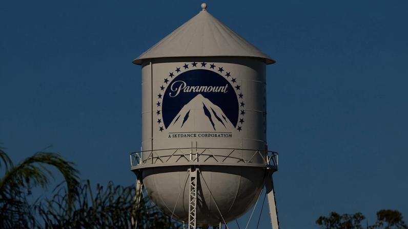 Logotipo da Paramount nos estúdios da companhia em Los Angeles (EUA)