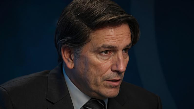 Jim Caviezel em cena de Dark Horse, filme sobre Jair Bolsonaro
