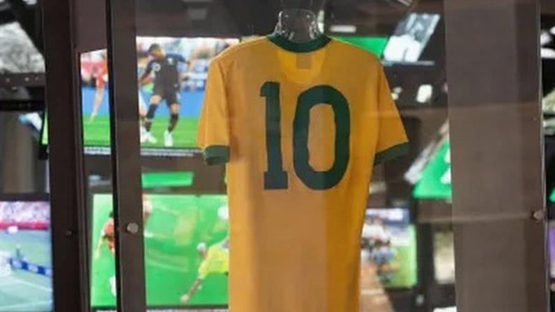Museu do Futebol abre exposição sobre uniforme da Seleção Brasileira, às vésperas da Copa do Mundo 2026