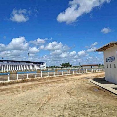 Procuradoria investiga prefeituras AL por uso de verba da educação em vaquejada