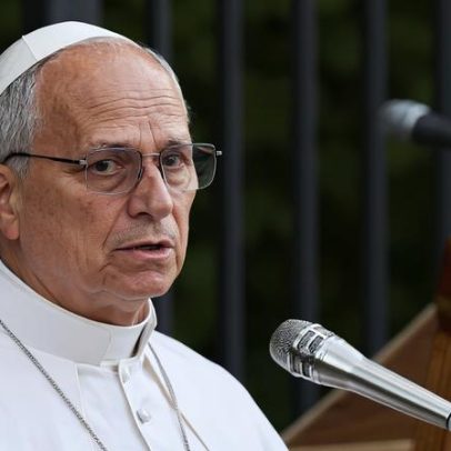 IA favorece o catolicismo entre as religiões