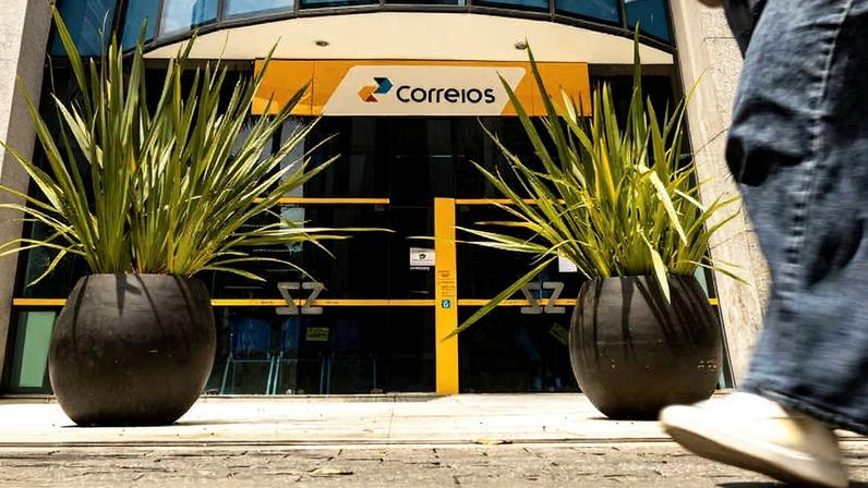 Fachada de agência dos Correios em São Paulo; empresa está em processo de reestruturação