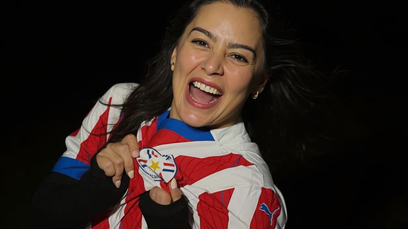 A comentarista esportiva Larissa Riquelme