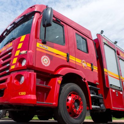 Bombeira do RS ganha direito de usar véu islâmico durante o serviço