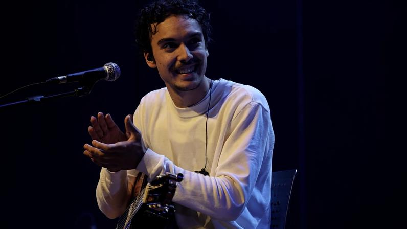 O cantor Bento Gil
