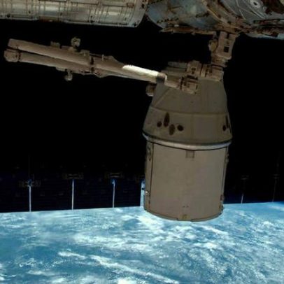 Vazamento de ar leva a alerta sobre possível retirada de astronautas da estação